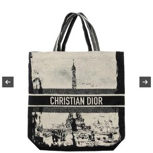 Dior Paris Fashion Week Tote 2024